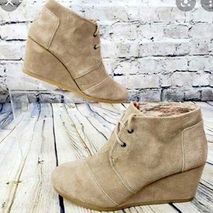 Women’s TOMS Suede Wedged Booties